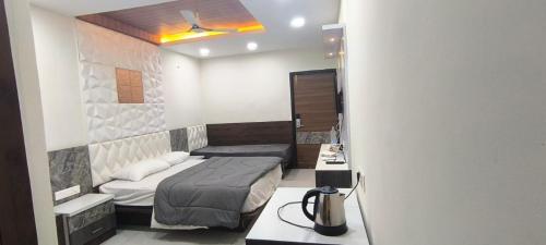jsr grand hotel and banquets