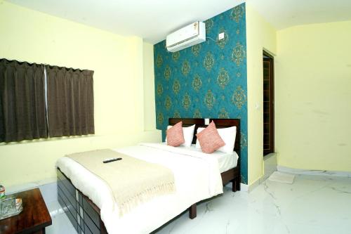 Sri Sai Comforts - Bannerghatta Main Road,,3 star