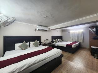 hotel kelson dx near ramakrishna metro