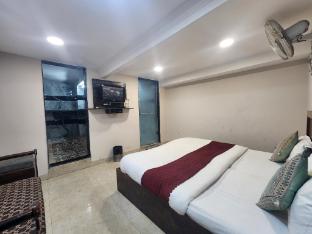 hotel kelson dx near ramakrishna metro