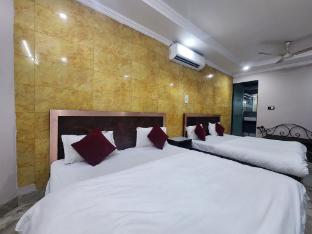 hotel kelson dx near ramakrishna metro