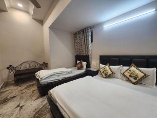 hotel kelson dx near ramakrishna metro