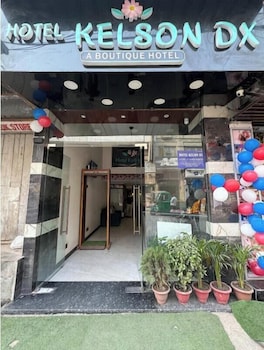 hotel kelson dx near ramakrishna metro