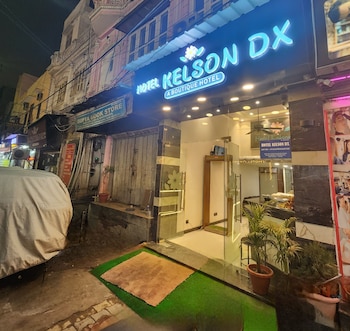 hotel kelson dx near ramakrishna metro