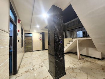 hotel kelson dx near ramakrishna metro