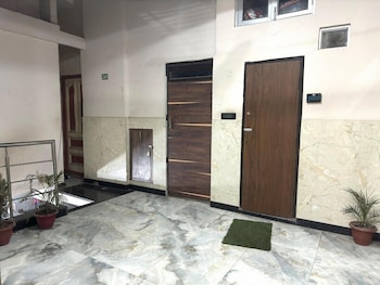 hotel kelson dx near ramakrishna metro