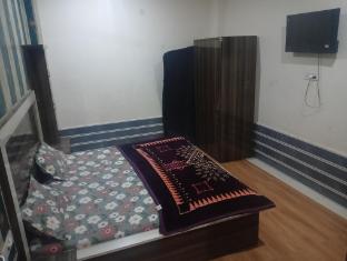 sri krishna rooms court