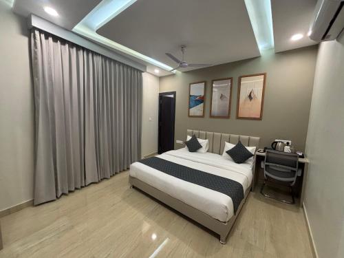 hotel saffron hive