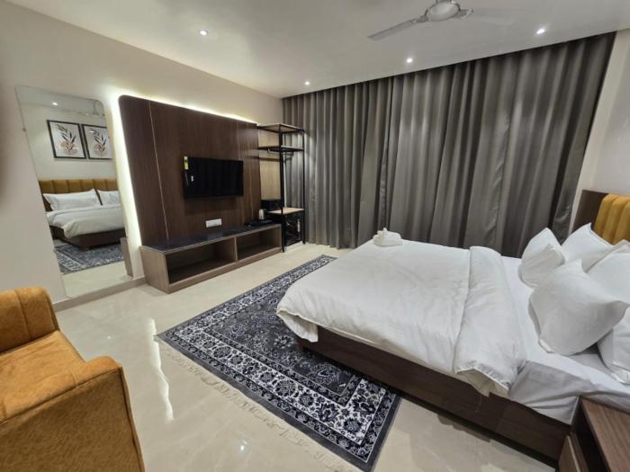 hotel ayushman