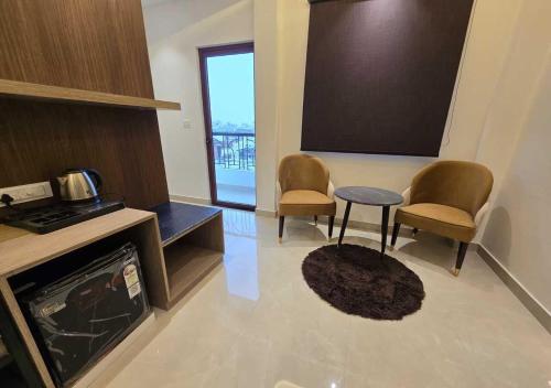 hotel ayushman