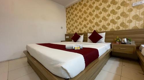 loto hotel mahakal ujjain tower chowk