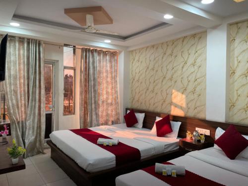 loto hotel mahakal ujjain tower chowk