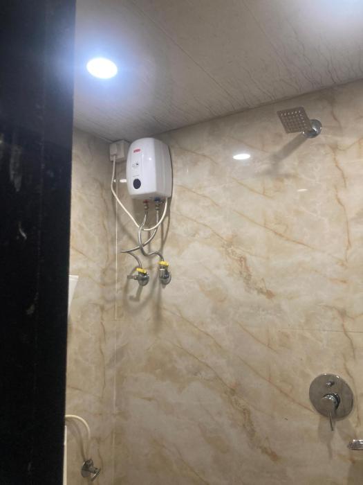 hotel vile parle executive near nanavati