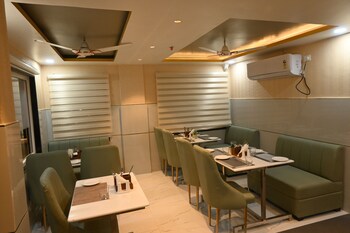 hotel aveda paradise