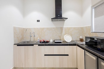 Elysium Premier Suites Hitec City,,3 star