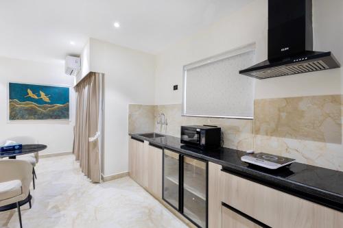 elysium premier suites hitec city