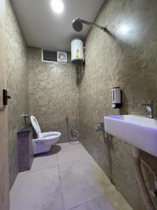 hotel loto central ujjain station