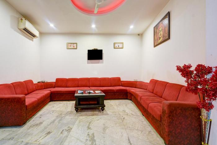 hotel peridot near delhi airport
