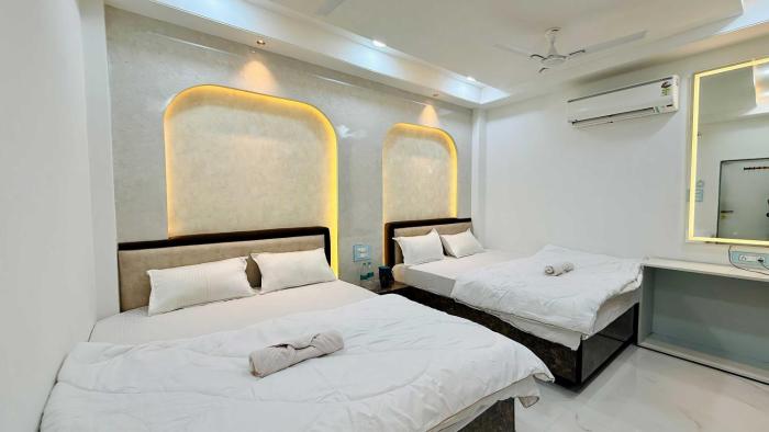 hotel om mangalam palace