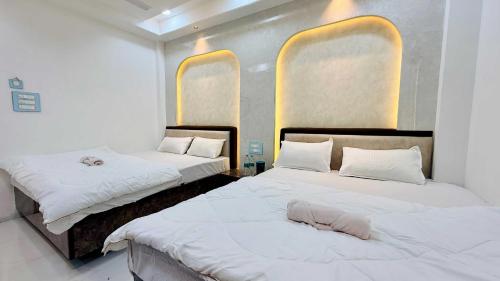 hotel om mangalam palace