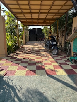 aranyaa cottage homestay vrindavan
