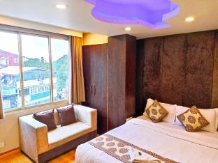 hotel queen