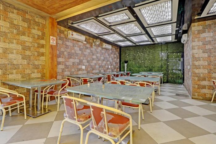 hotel o white rabbit