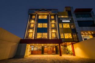 townhouse godavarikhani bus terminal formerly sai leela residency