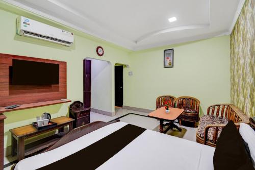 townhouse godavarikhani bus terminal formerly sai leela residency