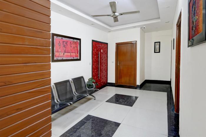 super collection o bus terminal haldwani formerly moti tower