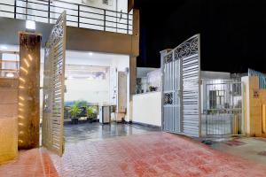 townhouse noida sector 70 formerly palm paradise