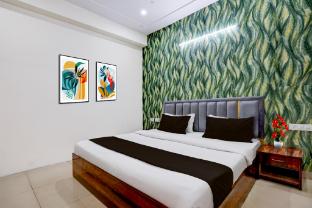 townhouse noida sector 70 formerly palm paradise