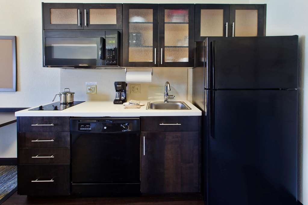 sonesta simply suites phoenix tempe