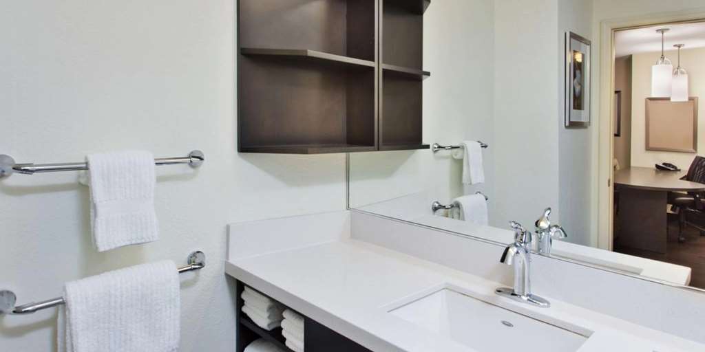 sonesta simply suites phoenix tempe