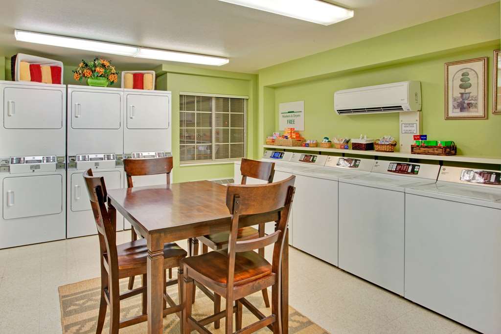 sonesta simply suites phoenix tempe