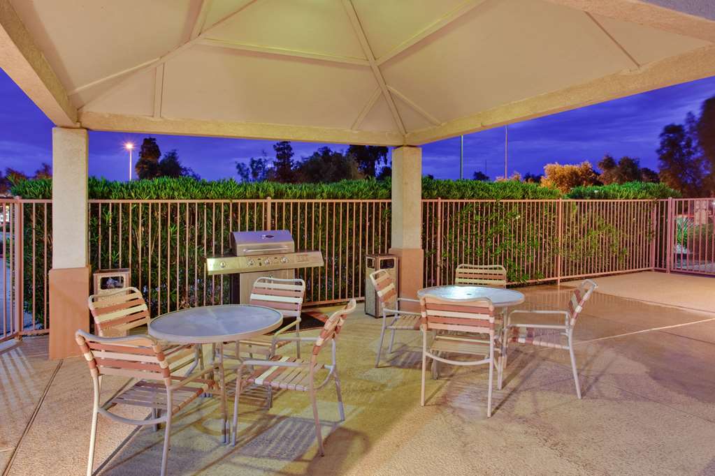 sonesta simply suites phoenix tempe