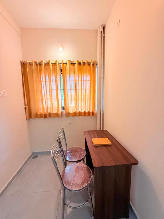 royal service apartment annexe 2