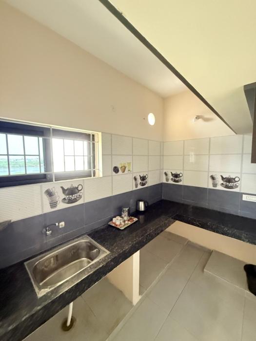 royal service apartment annexe 2