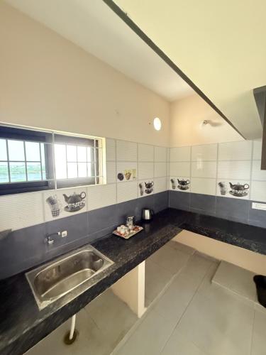 royal service apartment annexe 2
