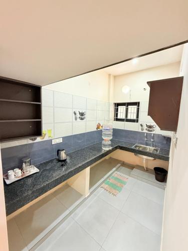 royal service apartment annexe 2