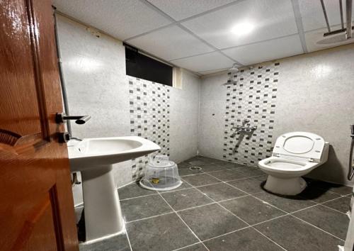 balaji rooms