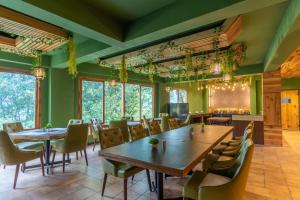 jostel heritage bir pipal retreat 4 star hotel