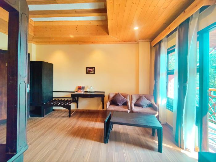 jostel heritage bir pipal retreat 4 star hotel