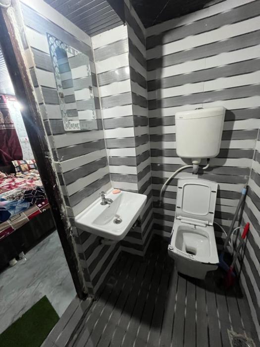 guru nanak dev ji yatri niwas amritsar