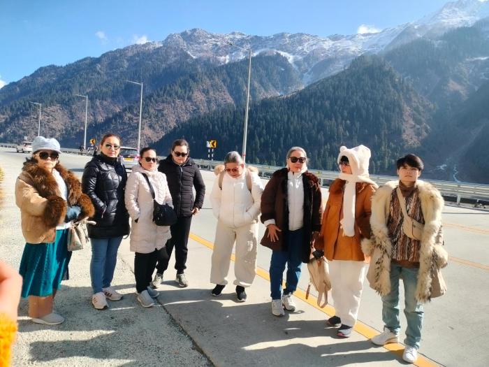 new zamrood holiday home