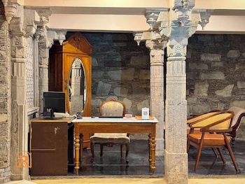 The Shikargarh Palace,,3 star