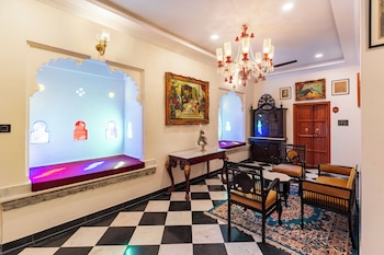 The Shikargarh Palace,,3 star