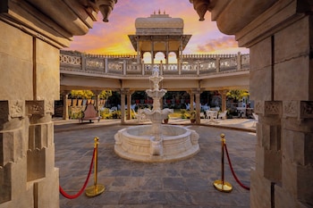 The Shikargarh Palace,,3 star
