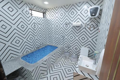 a 26 hilltop heaven resort