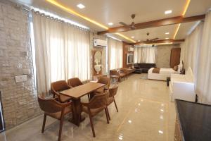 a 26 hilltop heaven resort